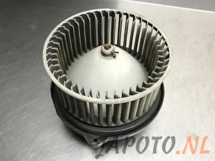 Heating and ventilation fan motor Mazda MX-3