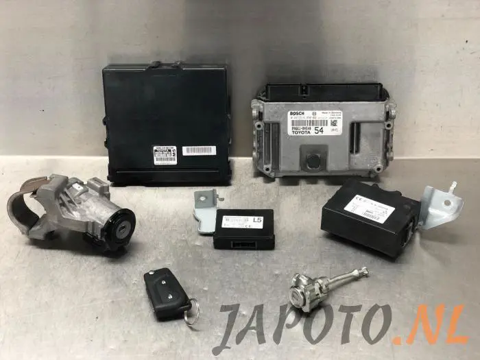 Ignition lock + computer Toyota Aygo