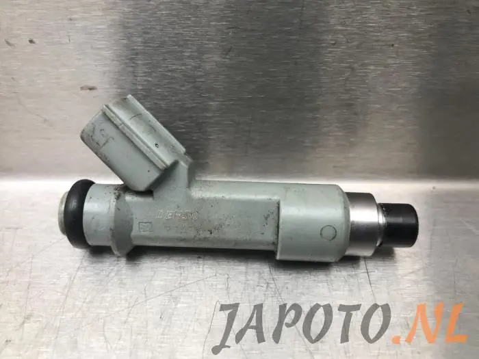Injector (petrol injection) Toyota Aygo