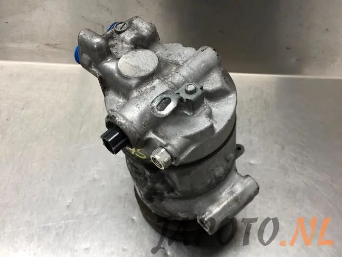 Air conditioning pump Toyota Verso