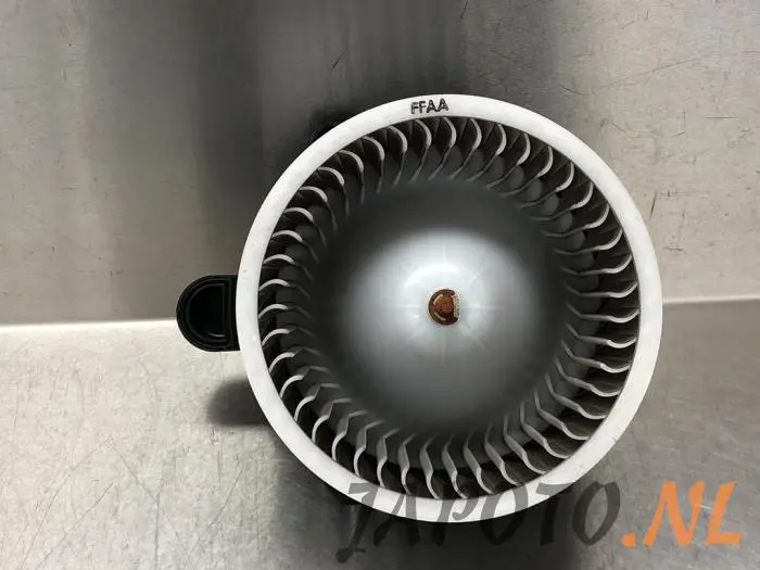 Heating and ventilation fan motor Hyundai IX55