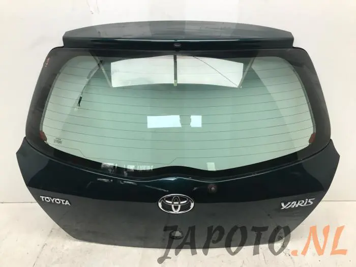 Tailgate Toyota Yaris