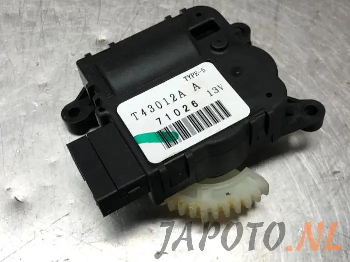 Heater valve motor Mazda MX-5