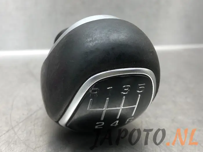 Gear stick knob Hyundai I20 15-