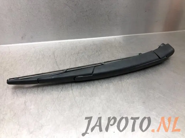 Rear wiper arm Hyundai I20 15-