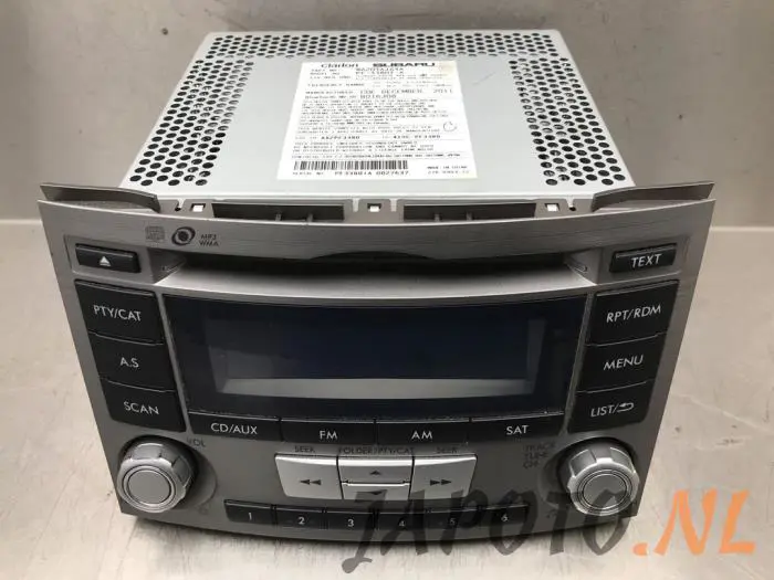 Radio CD player Subaru Outback