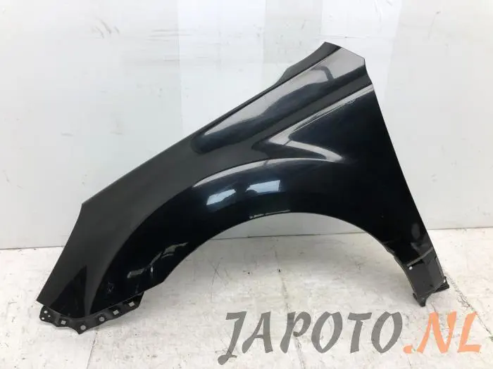 Front wing, left Subaru Outback