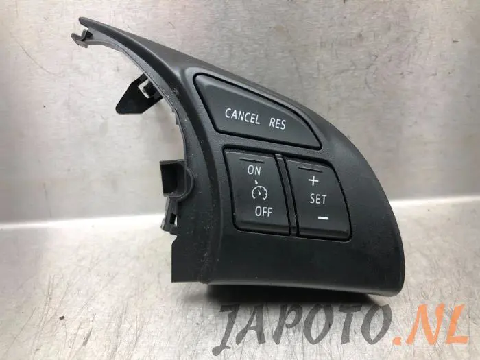 Steering wheel switch Mazda CX-5