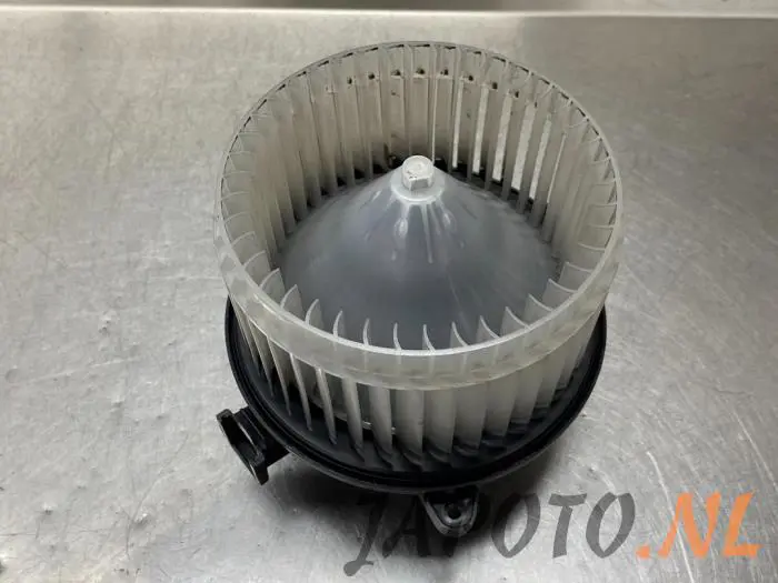 Heating and ventilation fan motor Chevrolet Cruze