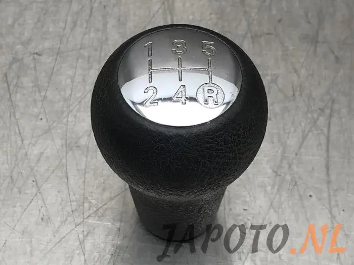 Gear stick knob Daihatsu Sirion