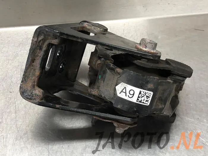 Gearbox mount Toyota Auris