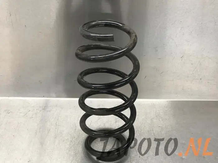 Rear coil spring Toyota Auris