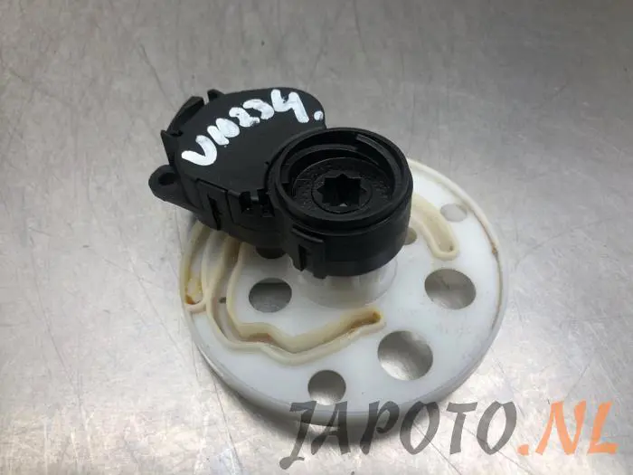 Heater valve motor Toyota Aygo