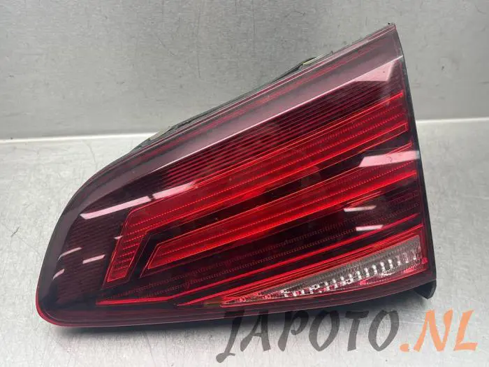 Taillight, right Miscellaneous Remaining