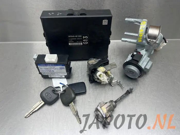 Ignition lock + computer Daihatsu Materia
