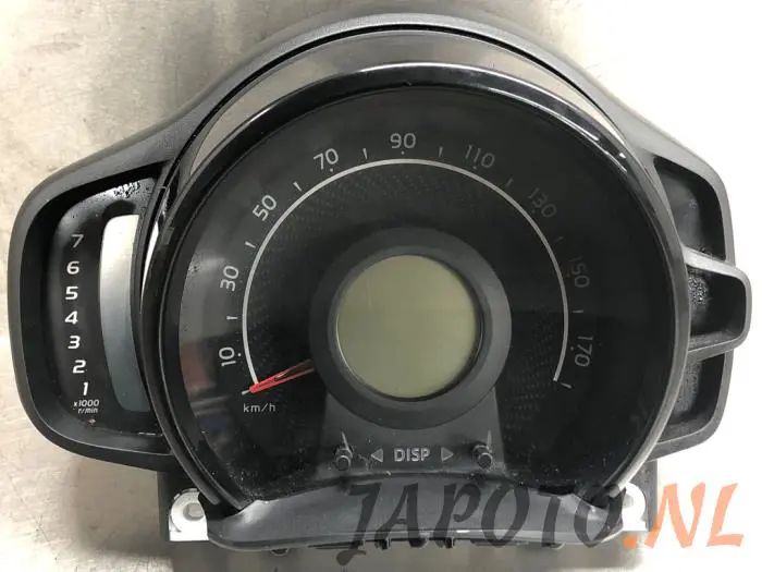 Odometer KM Toyota Aygo