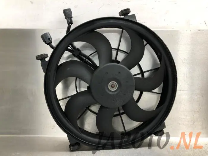 Cooling fans Toyota Aygo