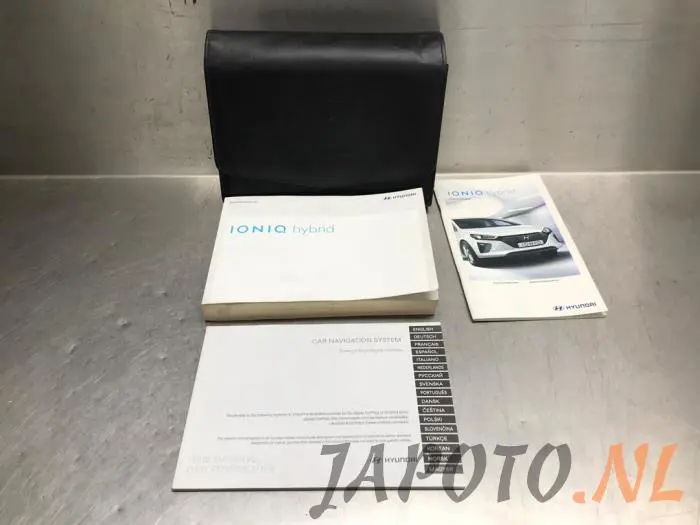 Instruction Booklet Hyundai Ioniq