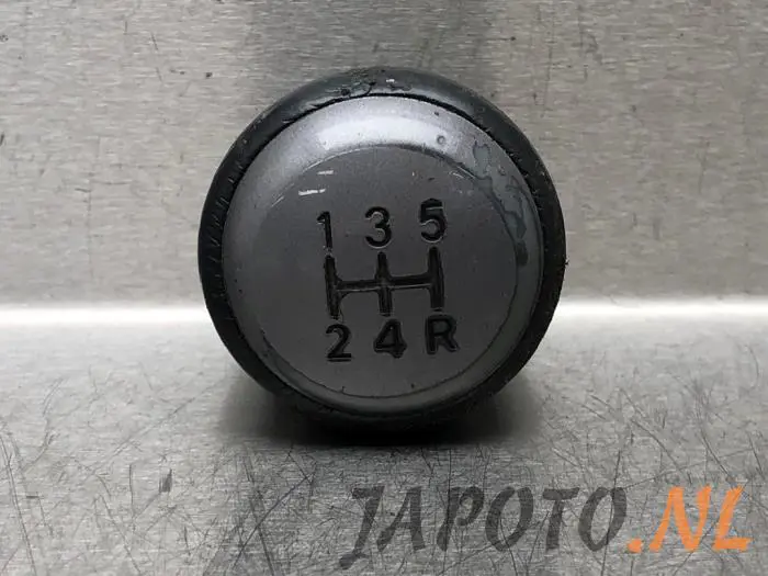 Gear stick knob Toyota Rav-4