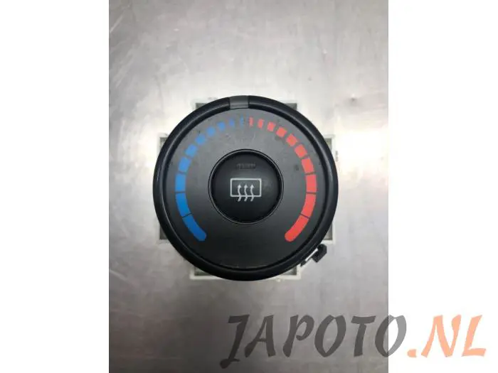 Heater control panel Toyota IQ
