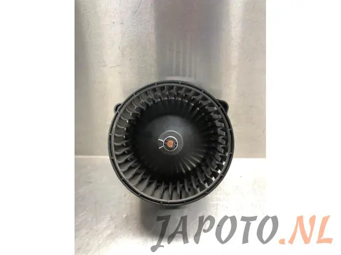 Heating and ventilation fan motor Mazda MX-5