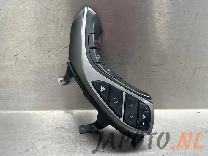 Steering wheel switch Hyundai I30