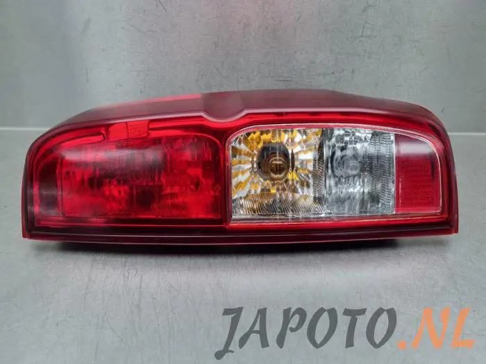 Taillight, right Nissan Frontier