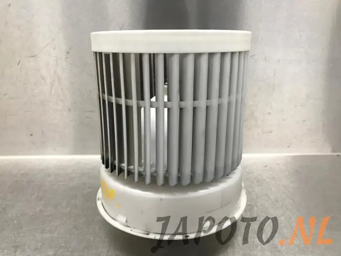 Heating and ventilation fan motor Nissan X-Trail