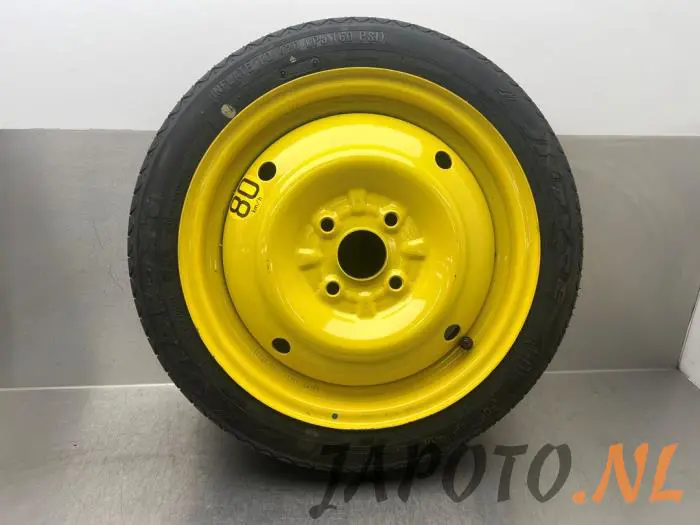 Space-saver spare wheel Suzuki Alto