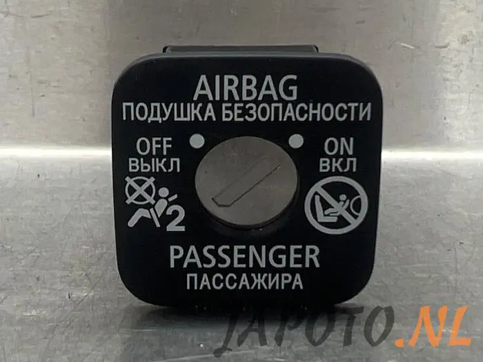 Airbag lock Mitsubishi Space Star