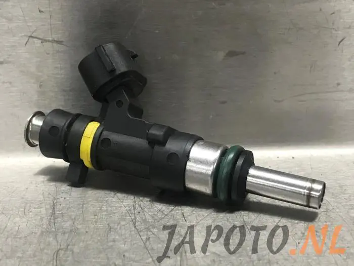 Injector (petrol injection) Mitsubishi Outlander