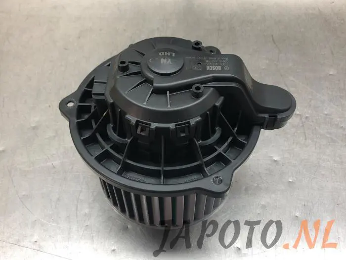 Heating and ventilation fan motor Hyundai IX20