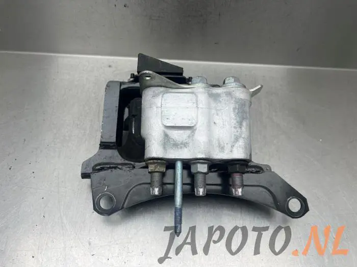 Gearbox mount Toyota Prius
