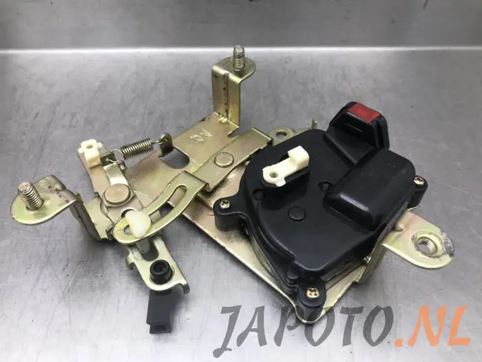 Tailgate lock mechanism Hyundai Tucson