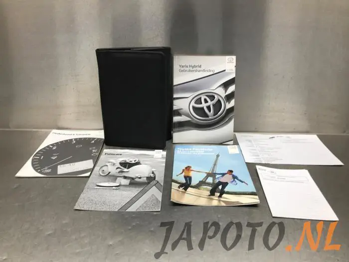 Instruction Booklet Toyota Yaris