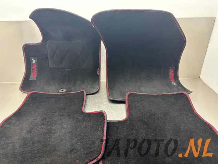Set of mats Suzuki Swift