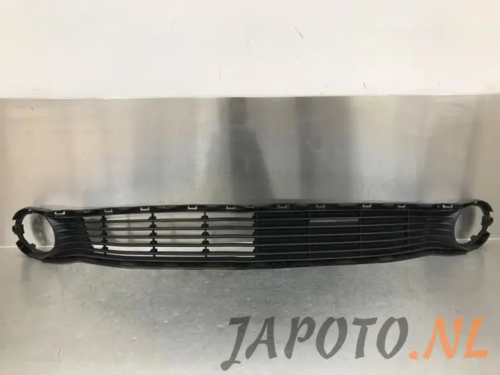 Bumper grille Toyota Aygo