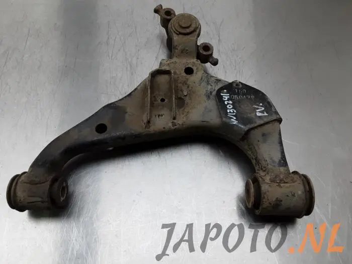 Front lower wishbone, right Toyota Hilux