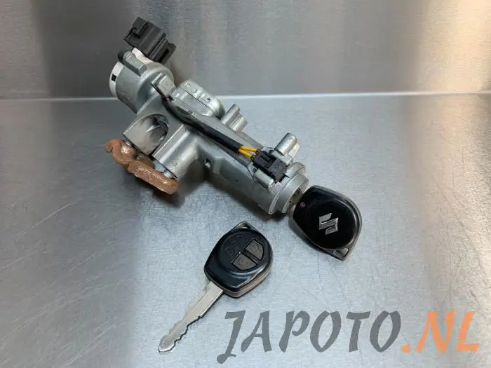 Ignition lock + key Suzuki SX-4