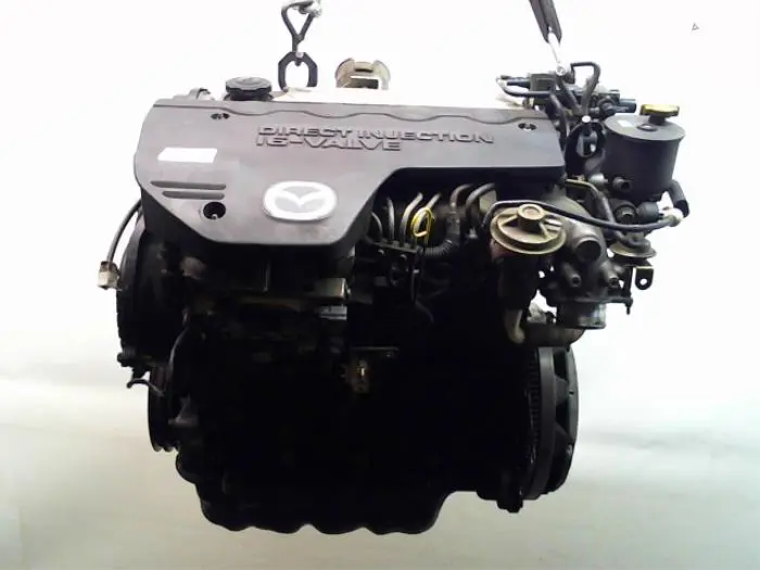 Engine Mazda 323F