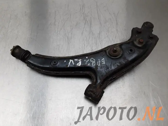 Front lower wishbone, right Toyota Starlet