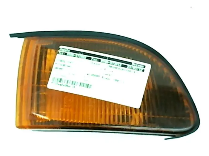 Side light, left Mitsubishi Galant