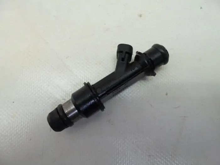 Injector (petrol injection) Daewoo Lacetti