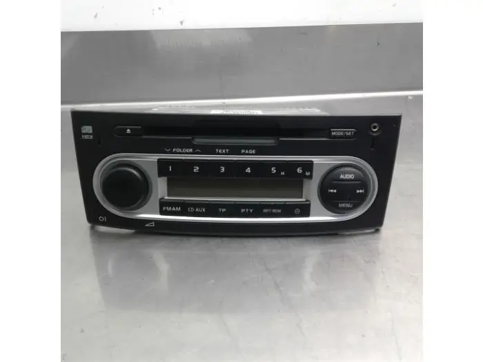 Radio CD player Mitsubishi Colt