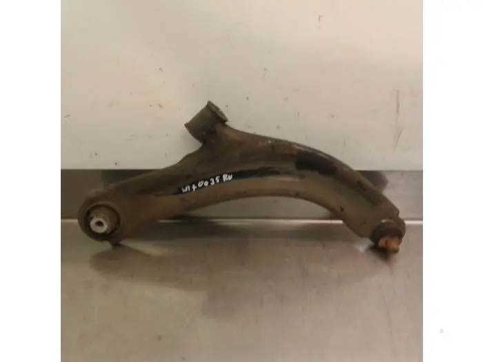 Front lower wishbone, right Nissan Note
