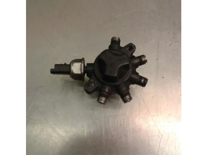 Fuel injector nozzle Nissan Note