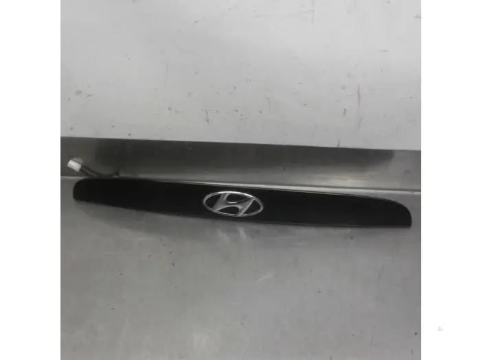 Boot lid handle Hyundai Accent